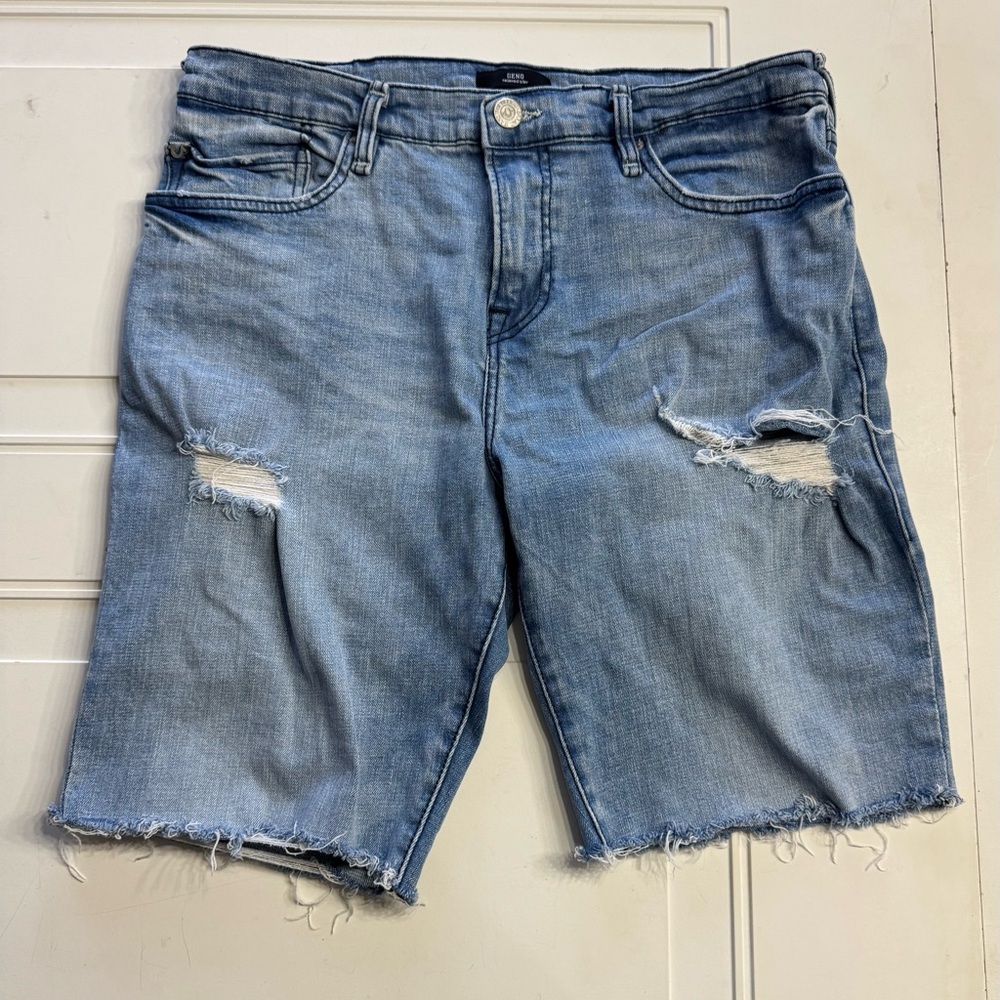 True Religion Mens Sz 32 Geno Relaxed Slim Fit Blue Denim Distressed Jean Shorts